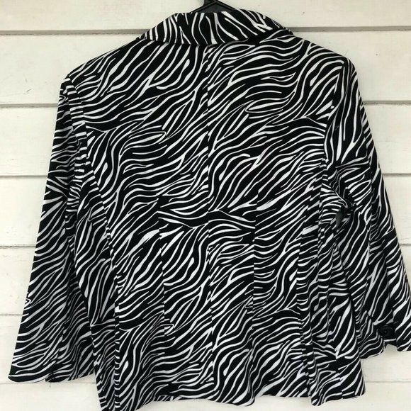 NOTATIONS BLACK/WHITE ZEBRA BUTTON BLAZER LARGE-EUC - Picture 4 of 6